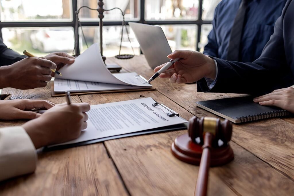 Lawyer in Kothrud