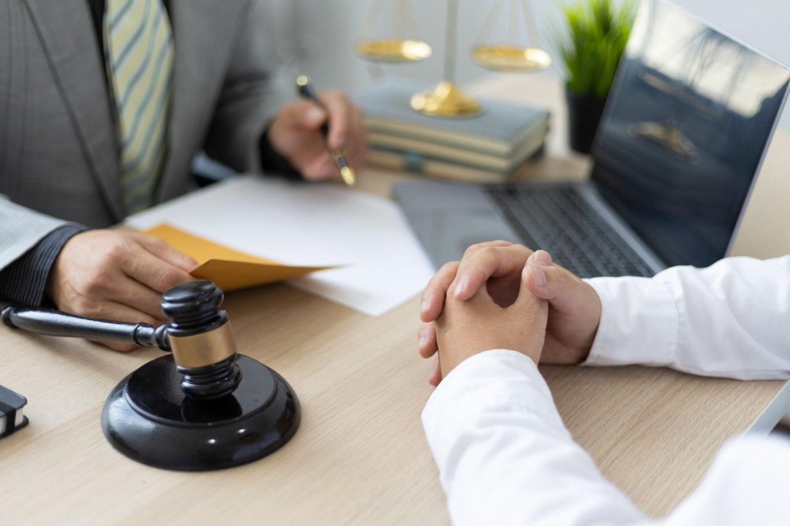Lawyer in Pashan