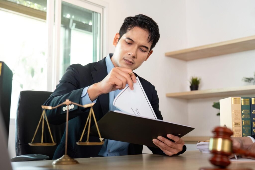 Lawyer in Sangvi